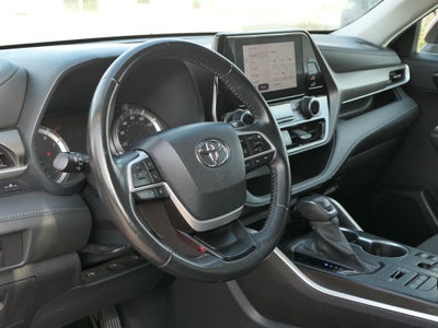 2023 Toyota Highlander XSE