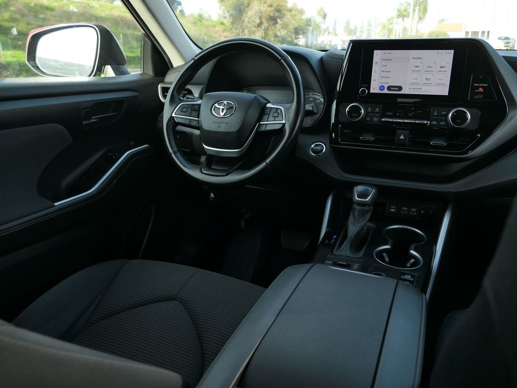 2023 Toyota Highlander XSE
