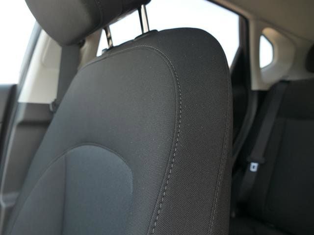 2025 Hyundai KONA ELECTRIC SEL