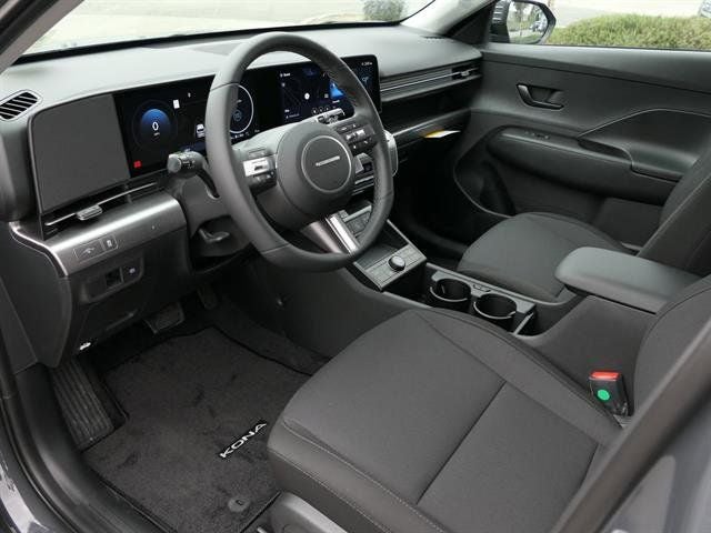 2025 Hyundai KONA ELECTRIC SEL