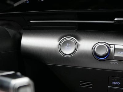 2025 Hyundai KONA ELECTRIC SEL