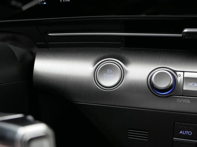 2025 Hyundai KONA ELECTRIC SEL