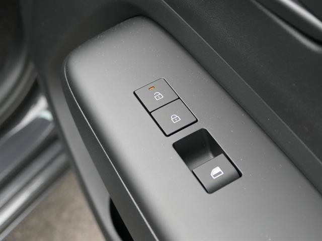 2025 Hyundai KONA ELECTRIC SEL