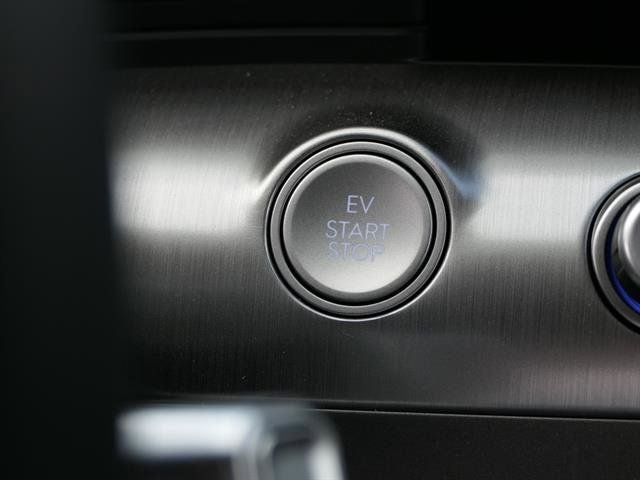 2025 Hyundai KONA ELECTRIC SEL