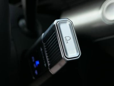 2025 Hyundai KONA ELECTRIC SEL