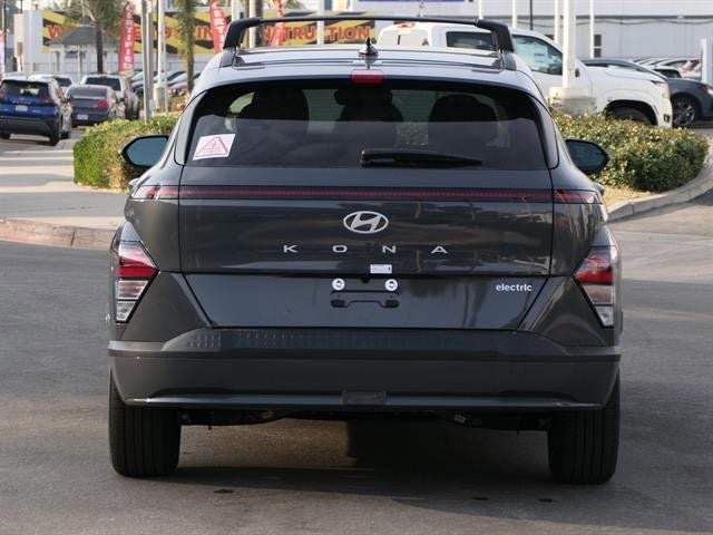 2025 Hyundai KONA ELECTRIC SEL
