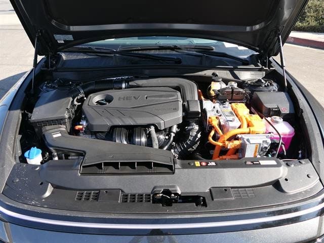 2025 Hyundai SONATA HYBRID Limited