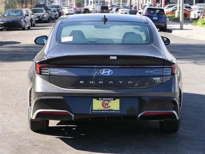 2025 Hyundai SONATA HYBRID Limited