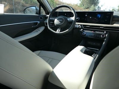 2025 Hyundai SONATA HYBRID Limited