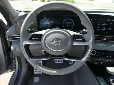 2025 Hyundai ELANTRA HYBRID SEL Sport