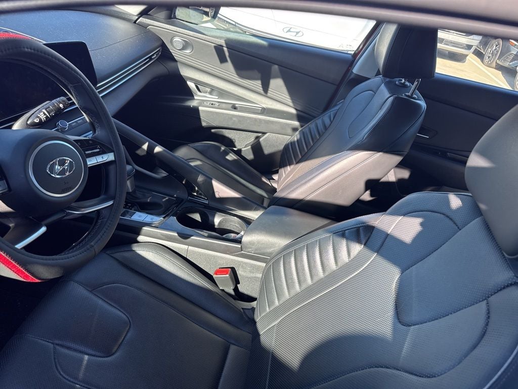 2023 Hyundai ELANTRA HYBRID Limited