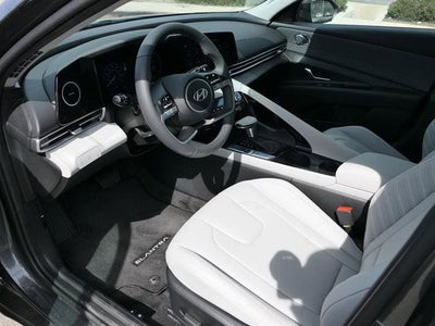 2025 Hyundai ELANTRA HYBRID Limited