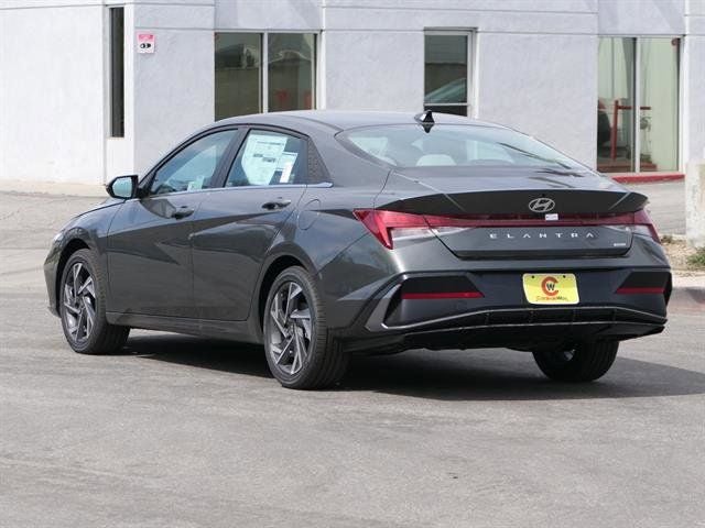 2025 Hyundai ELANTRA HYBRID Limited